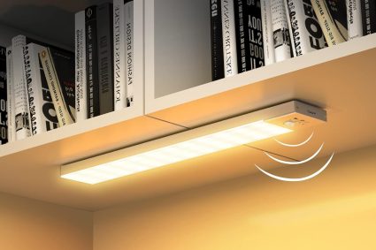 OUILA Lampe de Placard avec Détecteur de Mouvement, 36 LED Lampe 3000K USB Sans Fil Veilleuse, Armoire, Escalier, Couloir, Cuisines, Garage, Bord de Lit(2 Pack, 23cm)