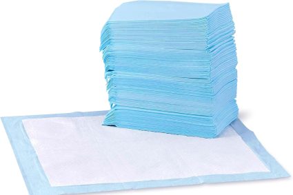 Amazon Basics Lot de 100 protections pour déjections canines, anti-fuite, 5 couches, surface à séchage rapide, taille classique, pour chiens et chiots, Bleu