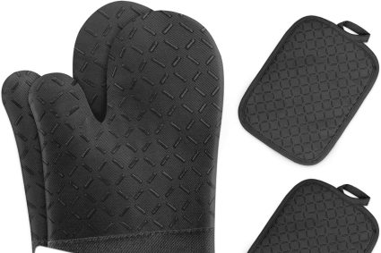 Lot de 4 Gant Four Maniques Cuisine – MILcea Gant Four Anti Chaleur Jusqu&rsquo;à 300 °C, Gants en Silicone Antidérapantes, en Coton Doux, 32cm Longs et Flexibles en Gant de Cuisine, Noir