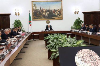 Tebboune annonce des importations de moutons et de céréales pour l&rsquo;Aïd